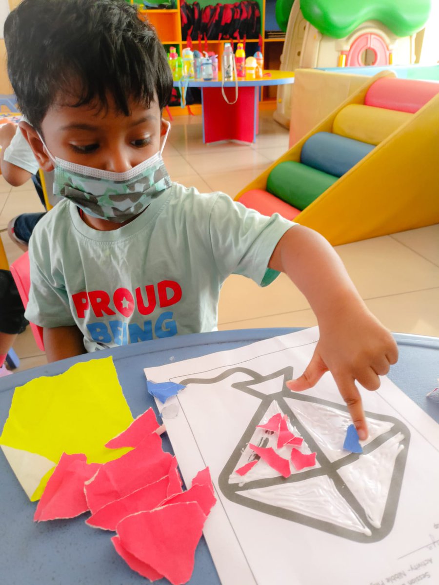 SAI_Edu_In's tweet photo. "Nimble Fingers"
The cute little children of Playgroup were super excited to do the most favourite activity i.e. none other than tearing and pasting of different colour papers in the given outline of a kite.
#21stCenturyskills
#FineMotorSkills
#InterIntraSkills https://t.co/Mma9EtveF3
