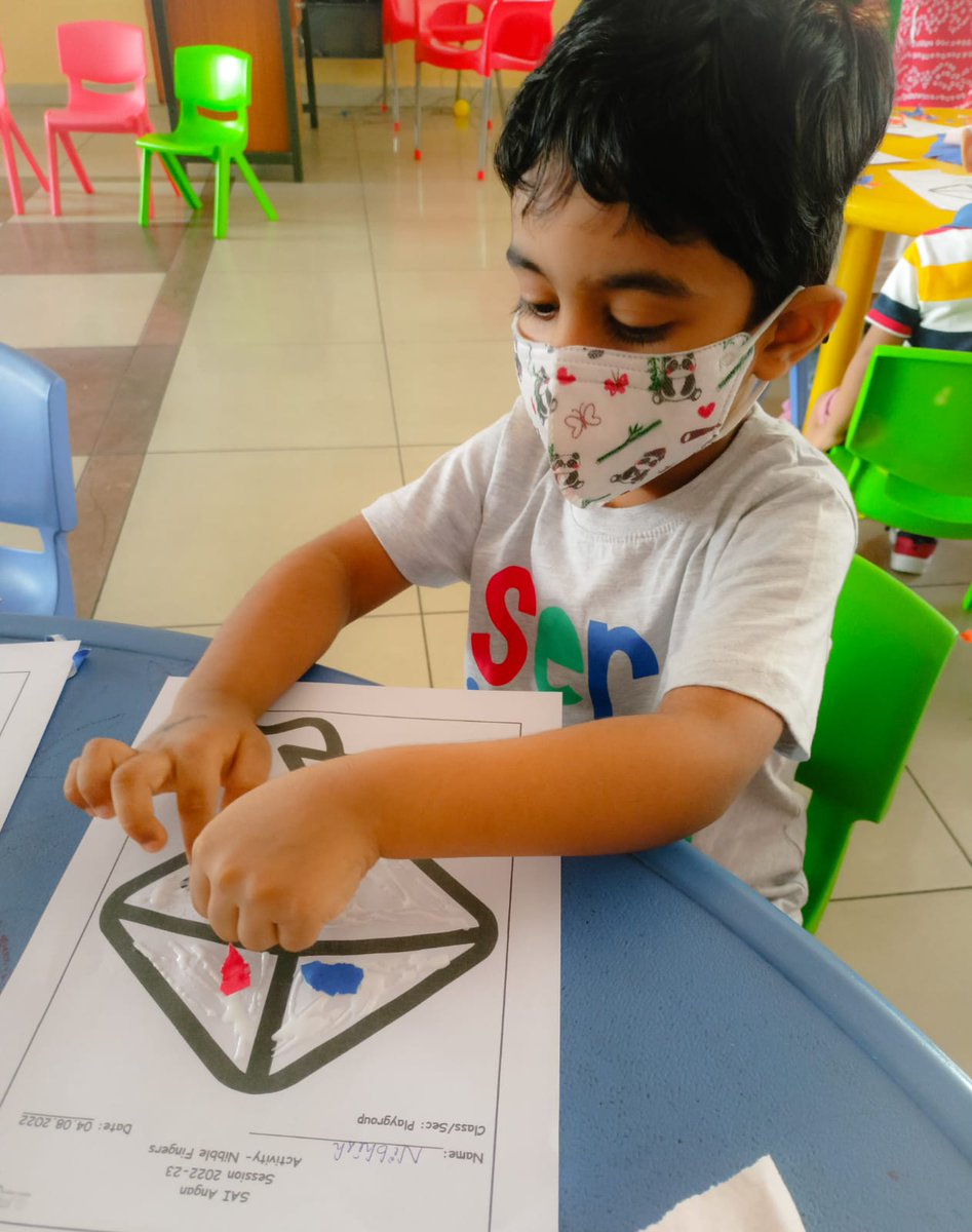 SAI_Edu_In's tweet photo. "Nimble Fingers"
The cute little children of Playgroup were super excited to do the most favourite activity i.e. none other than tearing and pasting of different colour papers in the given outline of a kite.
#21stCenturyskills
#FineMotorSkills
#InterIntraSkills https://t.co/Mma9EtveF3