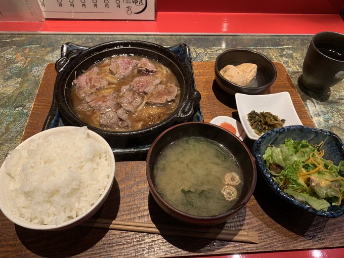 金曜なので1300円ランチ 