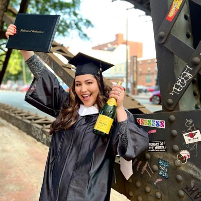 AnglWithAShtGun's tweet photo. #NewProfilePic https://t.co/txKEpmnT96