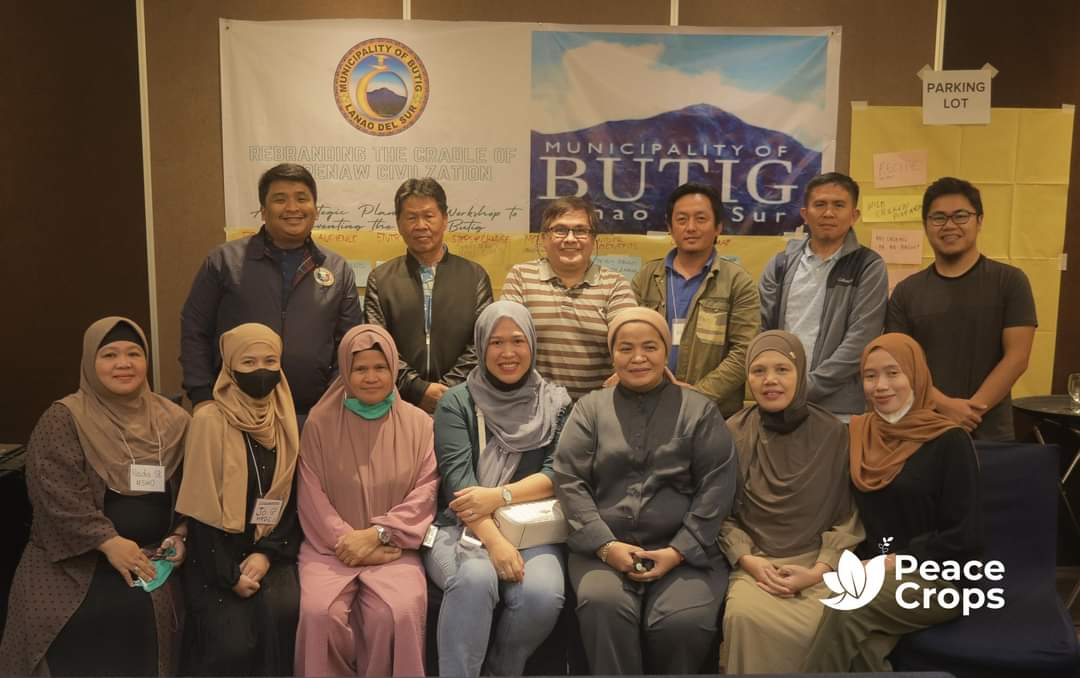peacecropsph's tweet photo. BULIG SA BUTIG

The great thing about facilitating community leaders who own up to their challenges is that it is far easier to also help them rediscover their north star.

Butig seeks to...

---

MORE ON: https://t.co/5QLnLYnQnX

---

#DropSeedsNotBombs
#PeaceCropsPH https://t.co/LRO7eXeYbK