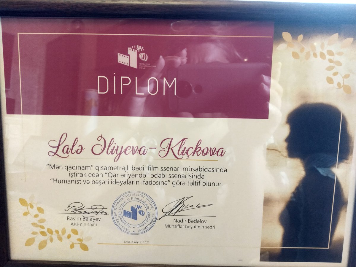 lala190277's tweet image. Such a nice surprise from @kino_ittifaq 

#scriptcontest #diploma