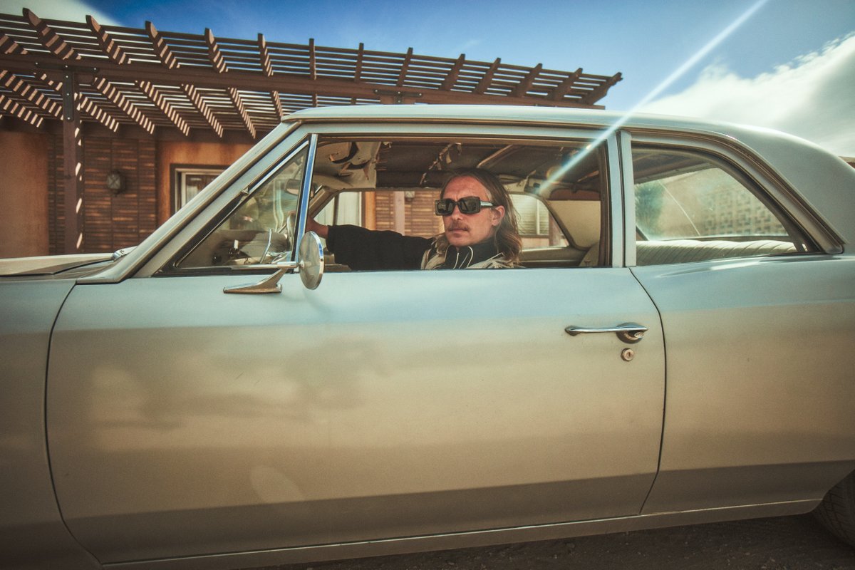 OfficialMarkO's tweet image. Just wanted to let you know, another track from #LandOfDreams… Coming next week.