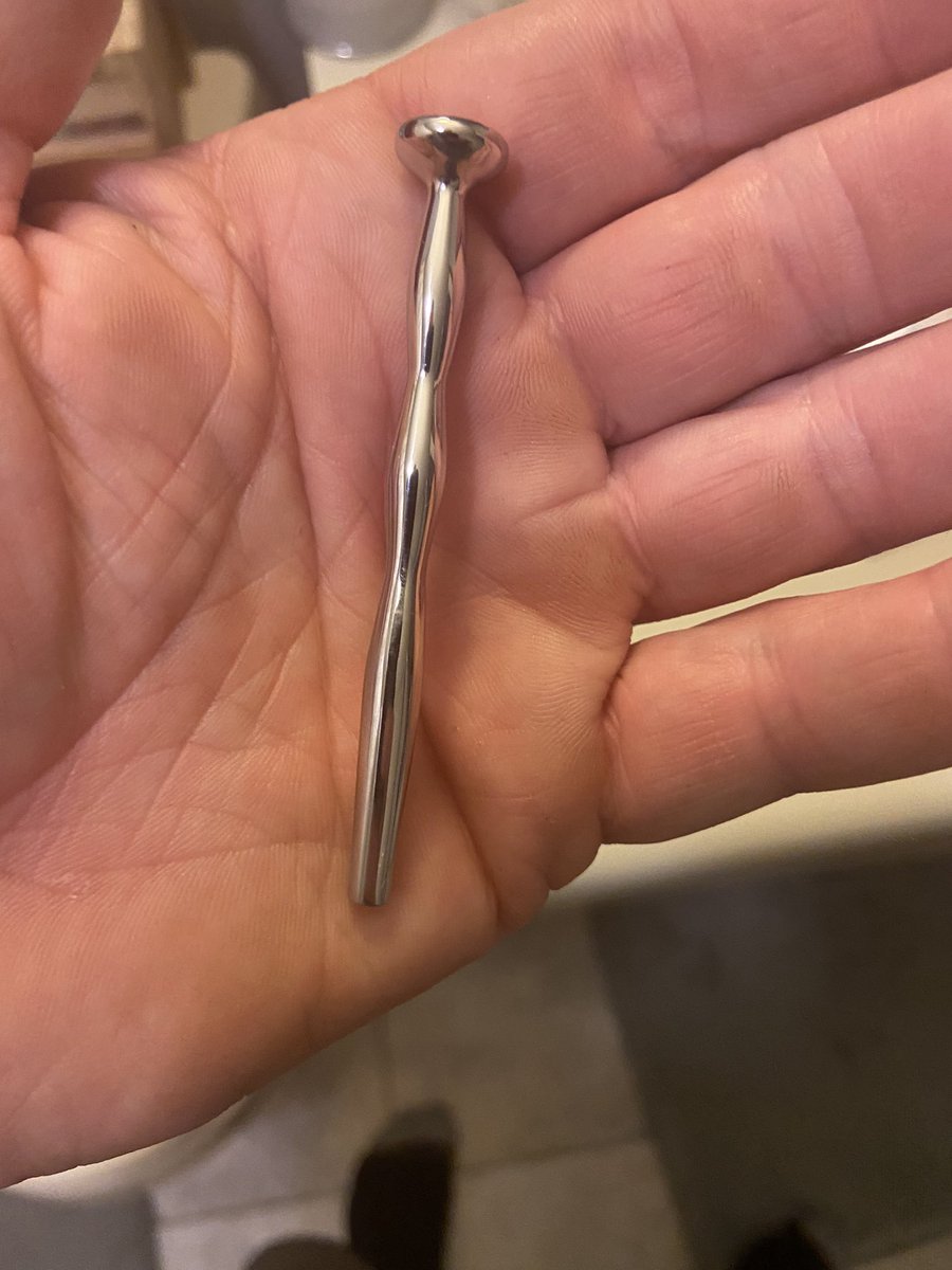nhbdsm's tweet photo. Finally got a hollow plug!  #NHBDSM #GCock #UrethralSounding #Sounding #PenisPlug https://t.co/g4DtFrth1D