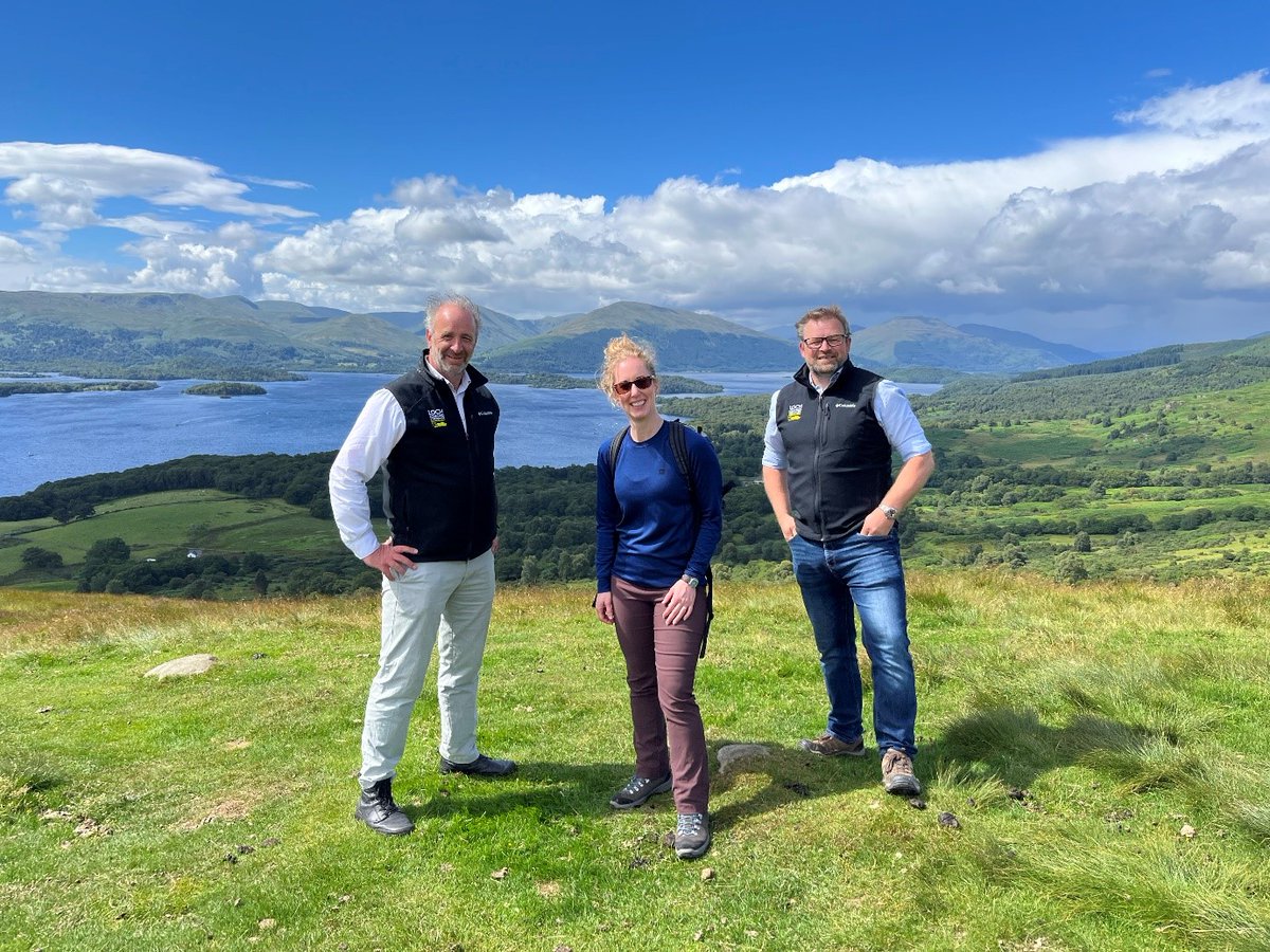 ScotGovNetZero's tweet photo. Minister for Biodiversity and Green Skills @lornaslater visited @lomondtrossachs to see and hear about local activity to tackle #ClimateChange, including the new sustainable cycling hub at Drymen, installed with Park Authority funding 🚲
#ActiveTravel #Biodiversity #LetsDoNetZero https://t.co/YPbi3Q3NRI
