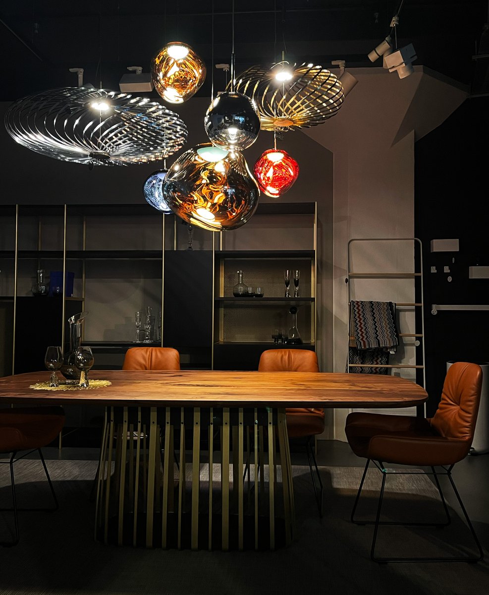 Melt, spring and basket. Tom Dixon and Janua working beautifully in collaboration in our Crows Nest store.

#design #interiordesign #interior #lights #lighting #table #diningtable #janua #tomdixon #interiors #decorativelighting