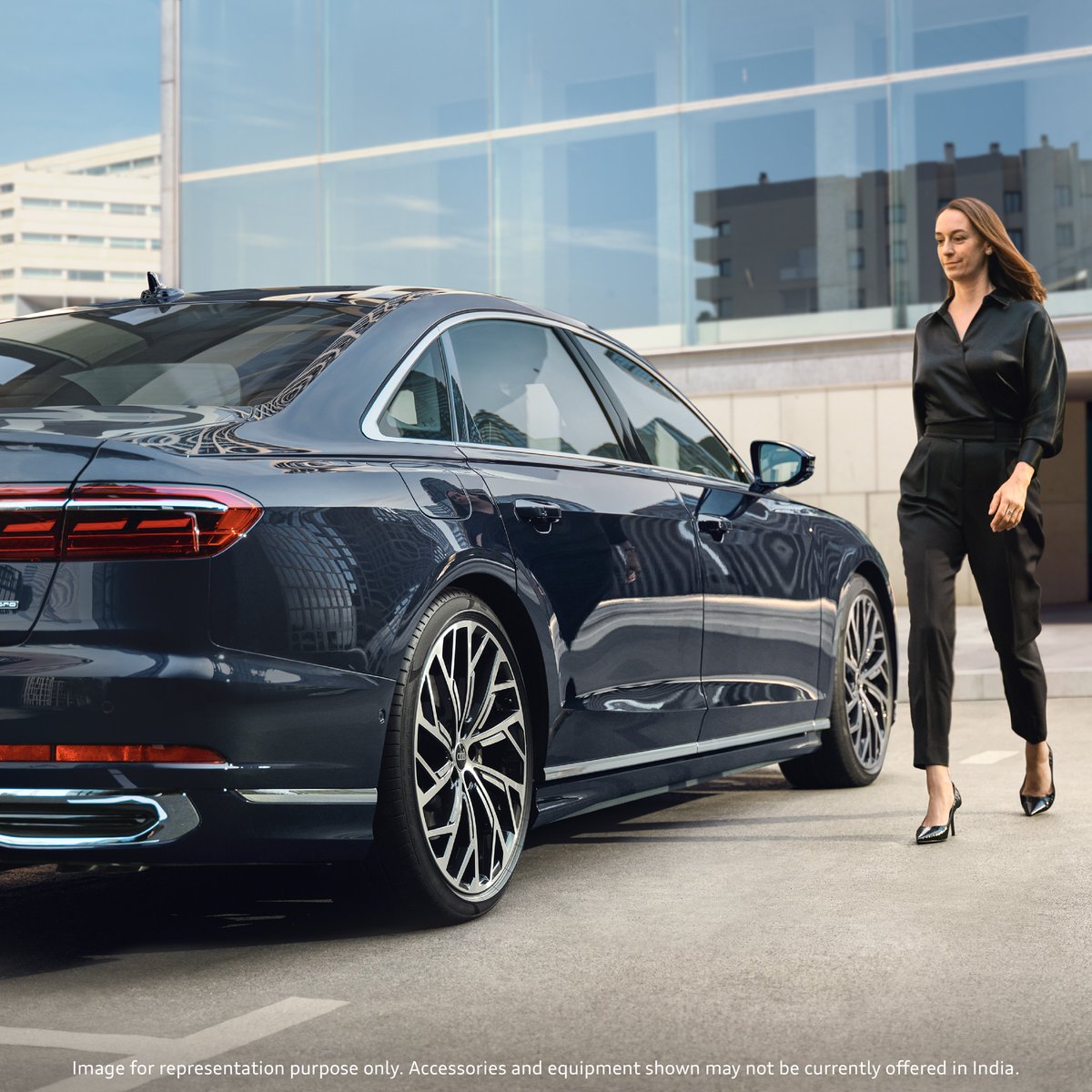 AudiIN's tweet image. Let your weekend drive evoke inspiration.
Take control of the new Audi A8L. 
Experience the ease of driving in the comfortable customised contour seats with the modern interactive display and operating concept.
#AudiA8L #FutureIsAnAttitude