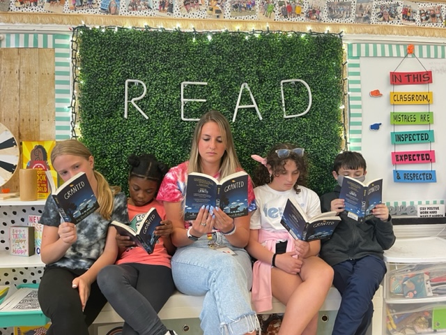 Jessica Weld Keegan (@weld0505) on Twitter photo Book clubs are a great way to stay cool this summer. There's still plenty of summer left - start a book club with your friends! #OSDSummerStories <a href="/Ms_Edelman/">Jillian Edelman</a> <a href="/OSchool5/">Oceanside School #5</a> <a href="/DianeProvvido/">Diane Provvido</a> Book clubs are a great way to stay cool this summer. There's still plenty of summer left - start a book club with your friends! #OSDSummerStories <a href="/Ms_Edelman/">Jillian Edelman</a> <a href="/OSchool5/">Oceanside School #5</a> <a href="/DianeProvvido/">Diane Provvido</a>
