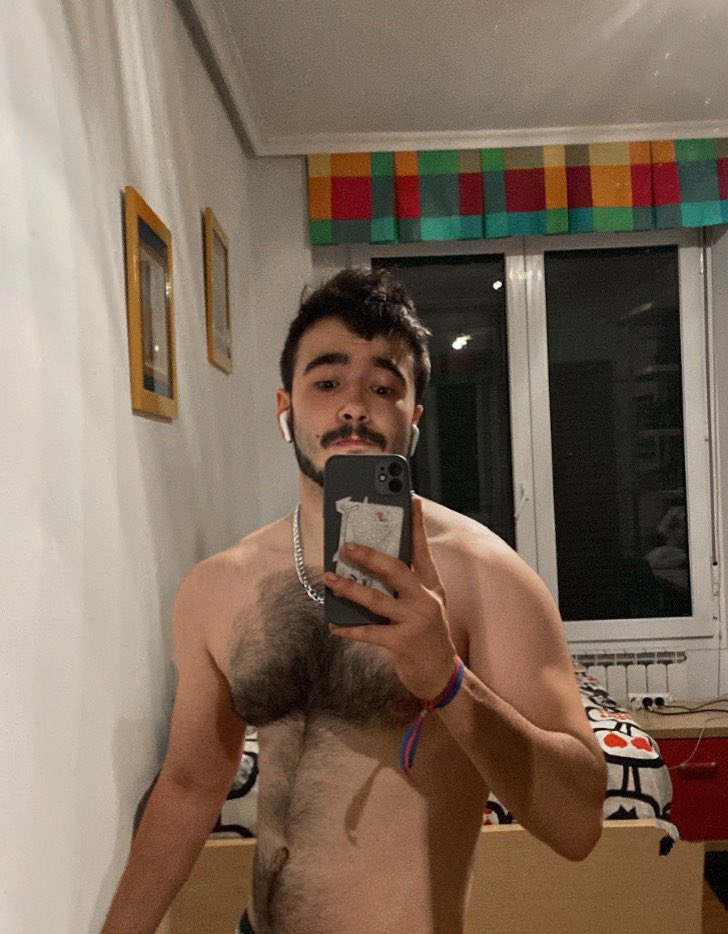 werewolfzeta's tweet photo. instagram lo vio primero https://t.co/M5aNf3Hgoi