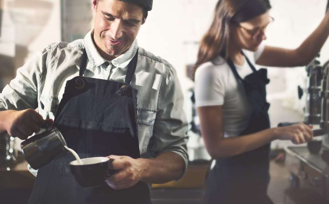 We're hiring!
Experienced staff needed in busy city eatery. Must have experience in food service, be well presented and have excellent customer service and communication skills. Duties include cashier, customer service, food, coffee &amp; tea prep, cleaning.

Email fsom@fnqhf.org.au