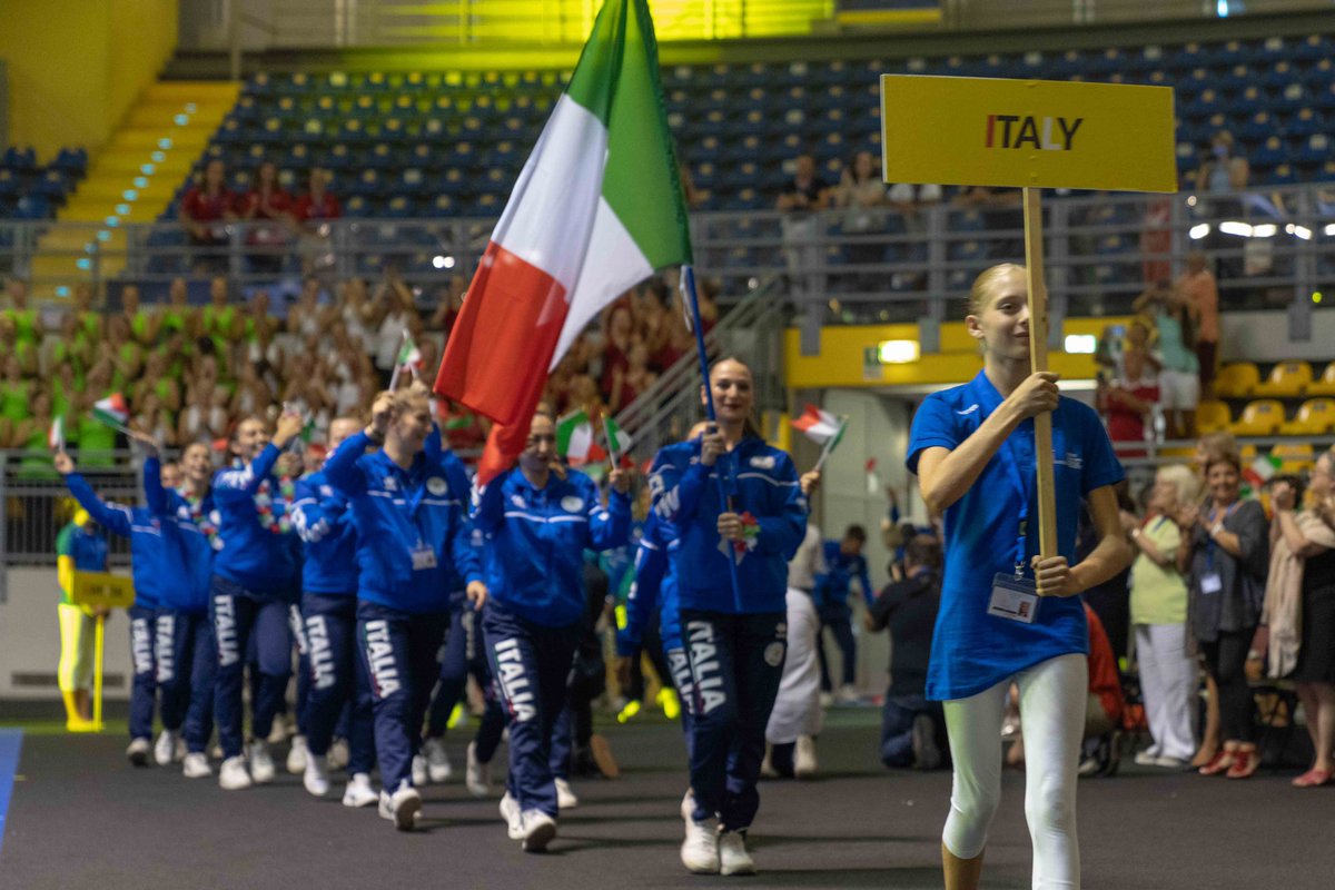 The official photographer #twirling #fotografia #italia #italiatwirling #torino2022 #ginnastica #sport #federazione