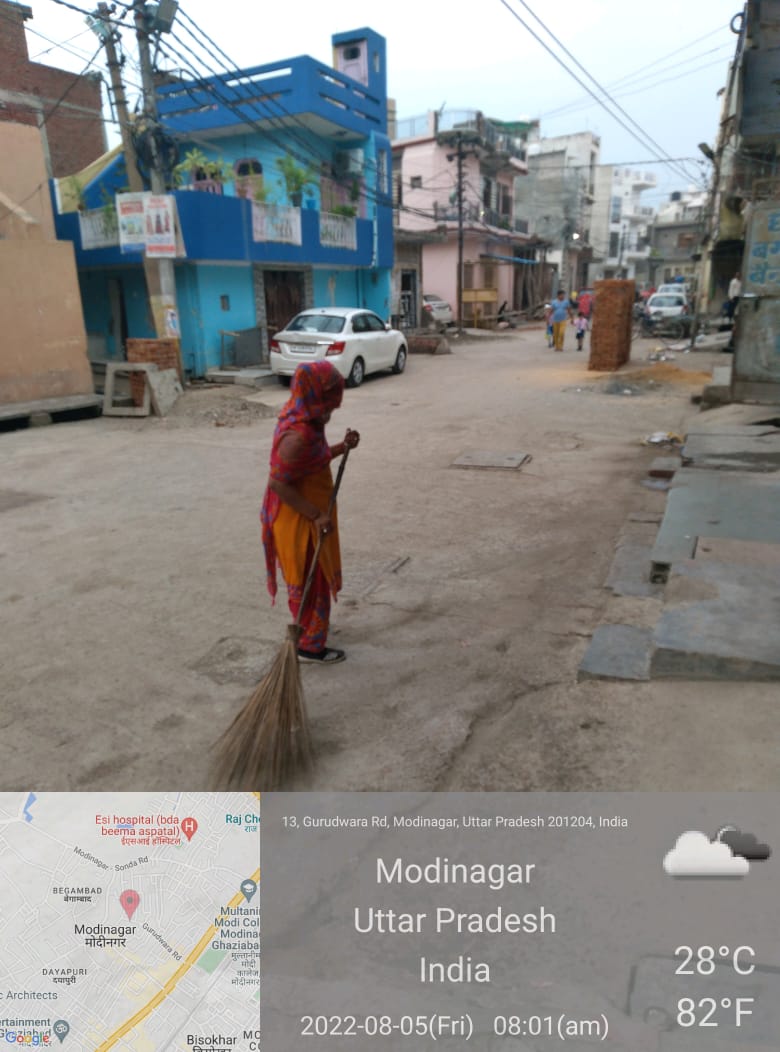 DCGhaziabad's tweet photo. To make the city clean,road sweeping and
 D2D activity performed by @ModinagarNagar Sanitation staff.
 @RoopaMishra77 @ChiefSecyUP
@jaljeevan_
@myogiadityanath
@aksharmaBharat
@NagarVikasUP
@InfoDeptUP
#SwachhSurvekshan2023
#AzadikaAmritMahotsav
#AmritMahotsav
#GarbageFreeCites https://t.co/ssY8ptXMs3