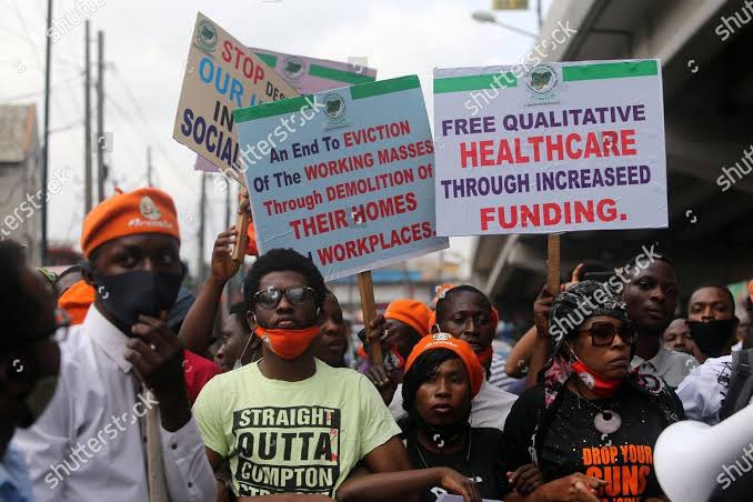 sowore's tweet image. #RevolutionNow Day: August 5th 2019 was the historic day we started a series of nationwide REVOLUTIONARY action(s)to wipe out oppression!