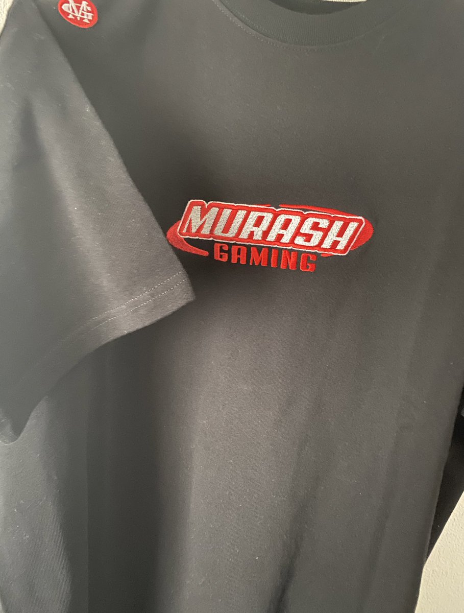 ムラッシュゲーミング　パーカー Amazon.co.jp: MURASH GAMING ムラッシュゲーミング パーカー L