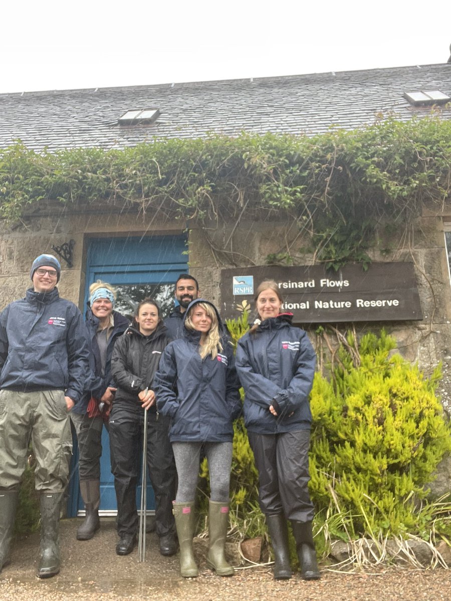 Such an amazing two weeks with a great bunch of people, really enjoyed my time as part of the peatland crew @guaduneth @EllieWhayman @SaskiaGoe @jacobwalton789 @VGudauskyte @NTU_ARES @ntu_research #TheBlanketBogProject