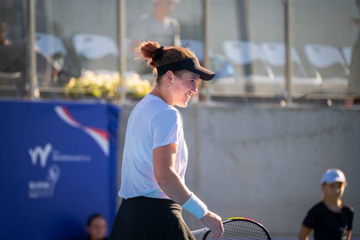 pzt_tenis's tweet photo. W grze w turnieju ITF pozostały jeszcze trzy polskie tenisistki: Magda Linette w singlu, Katarzyna Kawa w singlu i deblu oraz Paula Kania-Choduń w deblu.
✊✊✊ https://t.co/o9pT7oFFWc