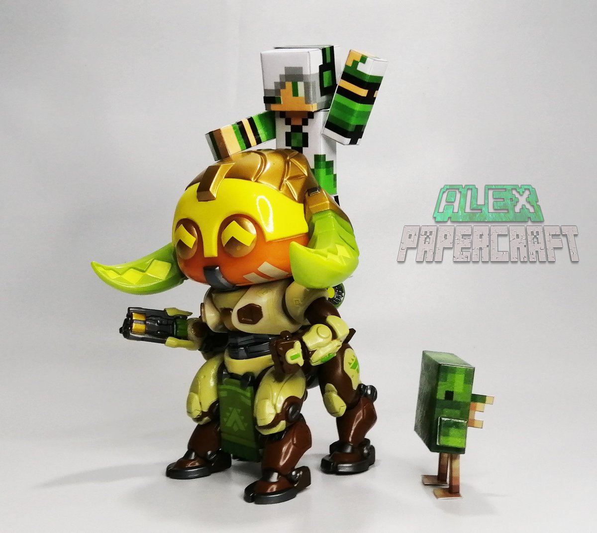 AlexPapercraft's tweet photo. Si algún día llegar a ser real Orisa me gustaría poder ser su amigo <3 #AlexPapercraft #Papercaft #Overwatch #blizzardentertainment #blizzard #Orisa https://t.co/ytmcO22phb