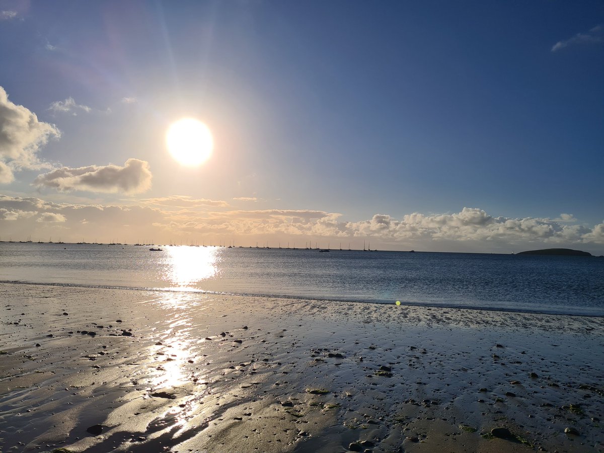 Beach walks before work... Perfect ❤️