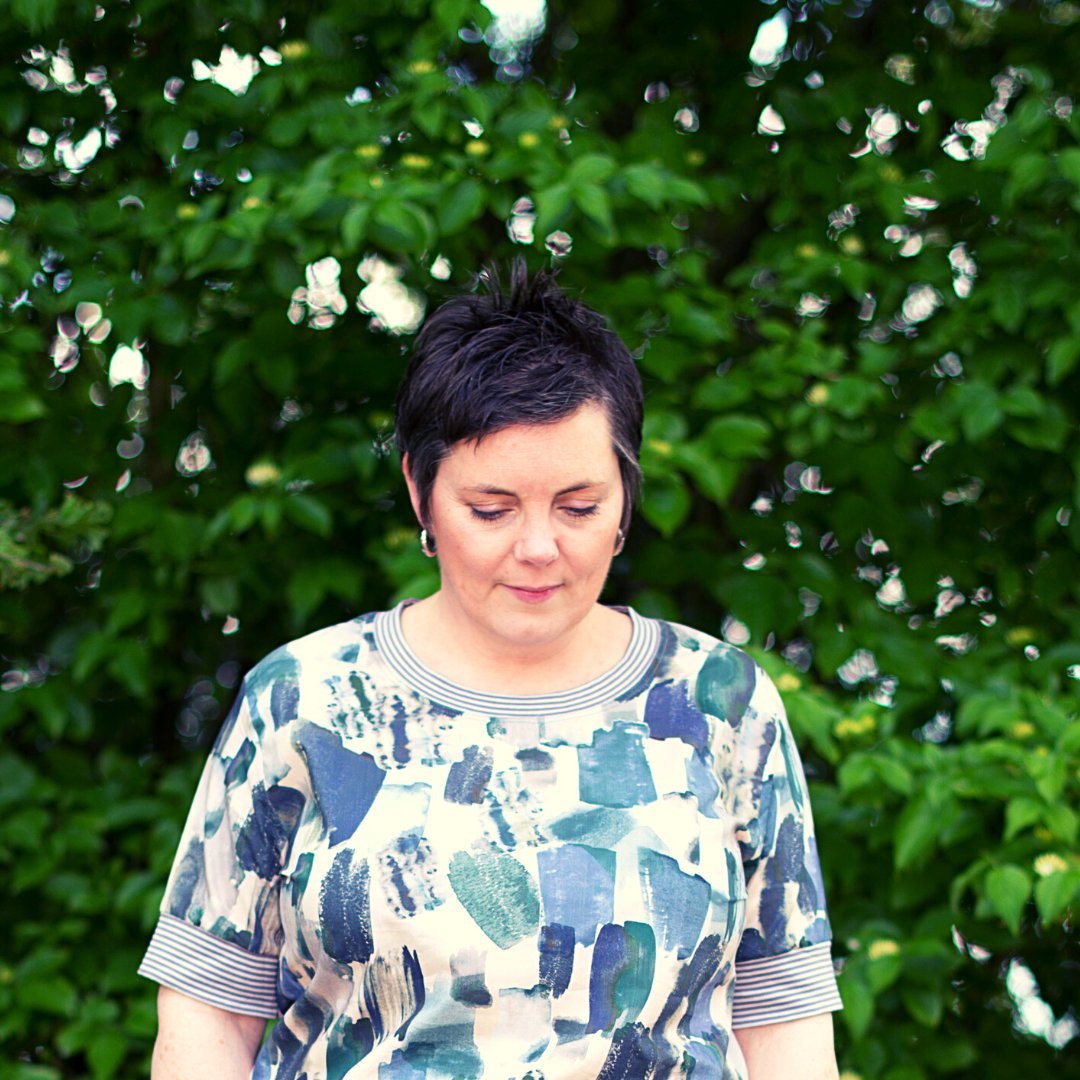 sewmesomething's tweet photo. Aaaanndddd relax 🧘 .
The weekend is finally here. Will you be sewing any new projects this weekend?
Let us know in the comments!
#sewing #sewingproject #weekend #weekendsewing #dressmaking #sewmesomething #smspatterns https://t.co/4DpQciV4Bs