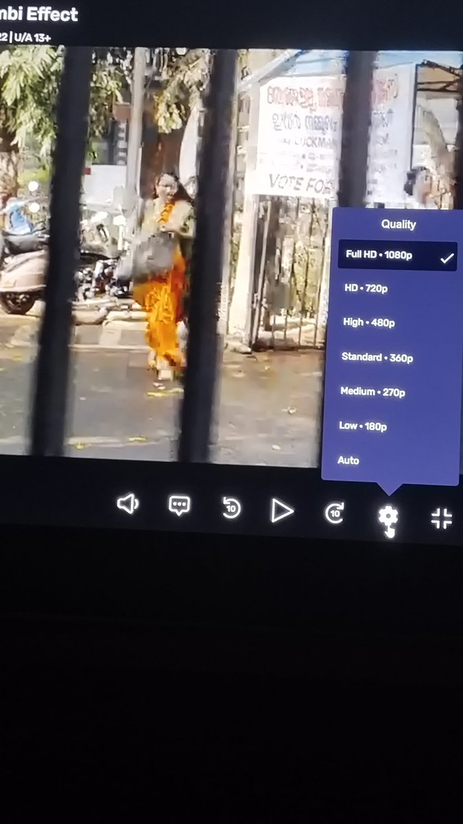 FilmyTake's tweet photo. @VootSelect @justvoot pls fix your below average quality website watching #Rocketry in Full HD but feels like a bootleg print! https://t.co/7UZRqiWivJ