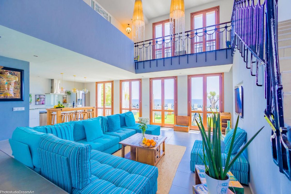 Images like this say everything...

If you still don't have your reservation, call us or visit our website...

#HolidaysAltea