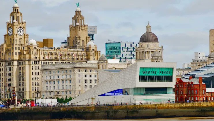 CultureCalling's tweet image. A #UNESCO world heritage site and the birthplace of @thebeatles Culture Calling brings you a cultural guide to one of England's most exciting cities... 🌆🛣️

 culturecalling.com/manchester/mus… 

#liverpool #whatsoninliverpool #whatsonliverpool #liverpoolguide