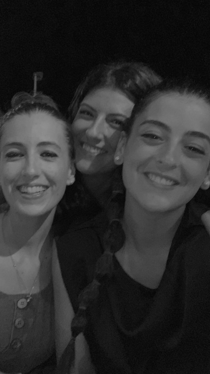Vero_prade's tweet photo. cuatro días intensos y con el cora bien llenito ❤️‍🩹 https://t.co/U1oRBLXRl7