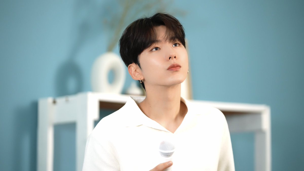 moonphase_kr's tweet photo. 🔜 COMING UP NEXT ‼

2022.08.08. 월요일 @ 토리뮤직 유튜브
🔗https://t.co/5ostv9axtf

케팝신 기현 님의 <<라이브 클립>> 대 공개! 🎬

🍏세기말 풋사과 보습학원 OST Part.2
IS THIS LOVE - 기현(몬스타엑스)💕

🤗심장을 간지럽히는 기현 님의 보이스 😭

#웹툰OST #OST #네이버웹툰 #문페이스 https://t.co/hZCl4xlF31