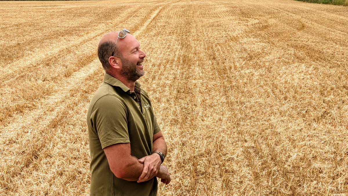 The <a href="/MalvernTechNet/">the-mtn</a> was invited by <a href="/POverb/">Penelope J Bossom</a> to find out more about the technology used at harvest time. <a href="/No1FarmerJake/">Jake Freestone</a> gave us a fantastic insight into the #AgriTech used on the combines and how they are improving their yeilds by better understanding the land.