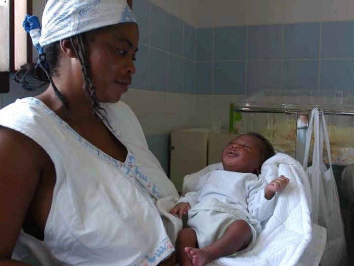 HarambeeONGD's tweet image. El Ayuntamiento @malaga apoya el #proyectodesarrollo de @HarambeeONGD contra el SIDA en Kinshasa (Congo) para garantizar asistencia sanitaria a embarazadas sin recursos, niños huérfanos o de familias desestructuradas y otros enfermos de SIDA.Beneficiarios👉bit.ly/3Q6MqIr