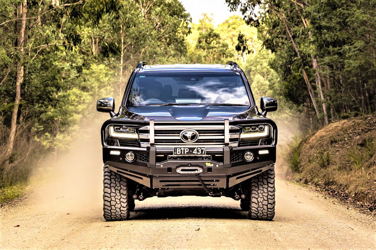 SaiRajLimited's tweet photo. IRONMAN 4X4 BULL BARS TO SUIT YOUR TOYOTA LC 300 SERIES
Now available to Pre-order ๐ฅณ๐๐
Contact us: +254 708 771 100 / 0719 247 640
#bullbars #bullbar #bumper #bumpercars #landcruiser #landcruiser2022 #landcruiser300 #landcruiser300series #nudgebar https://t.co/ctyLTXFImp