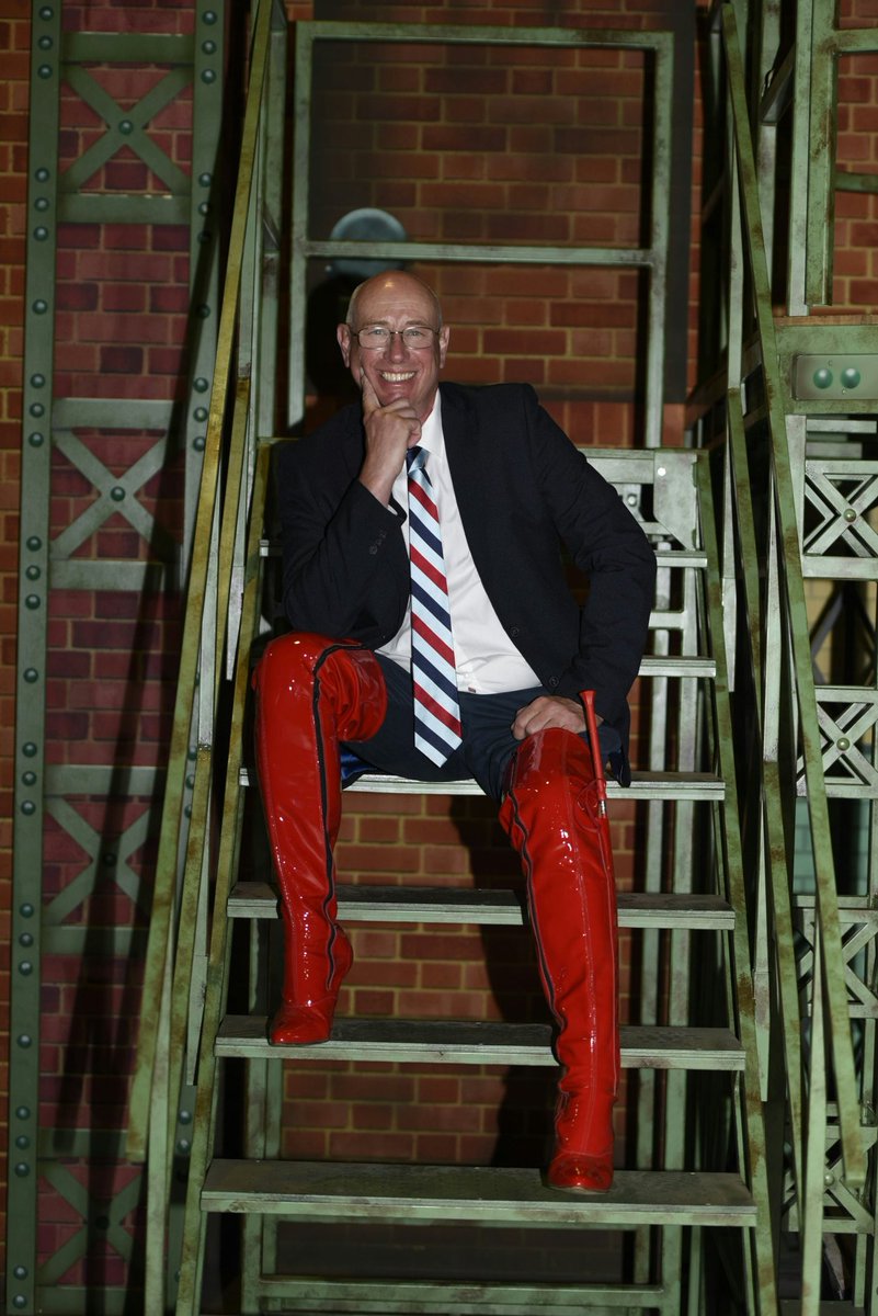 KinkyBootMan tweet picture
