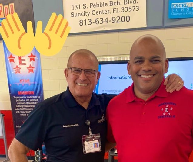 HCPS_Eisenhower's tweet photo. With this kind of support- we're going to knock your socks off! #PowerPicture #EisenhowerRocks #WeAreOneCommunity @HCPSBoard https://t.co/rC8uCjUw1J