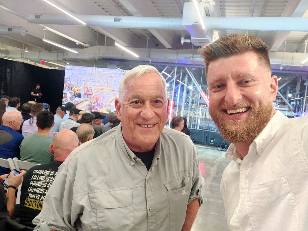 Look who's here - <a href="/WalterIsaacson/">Walter Isaacson</a> himself! Loved his DaVinci and Franklin biographies