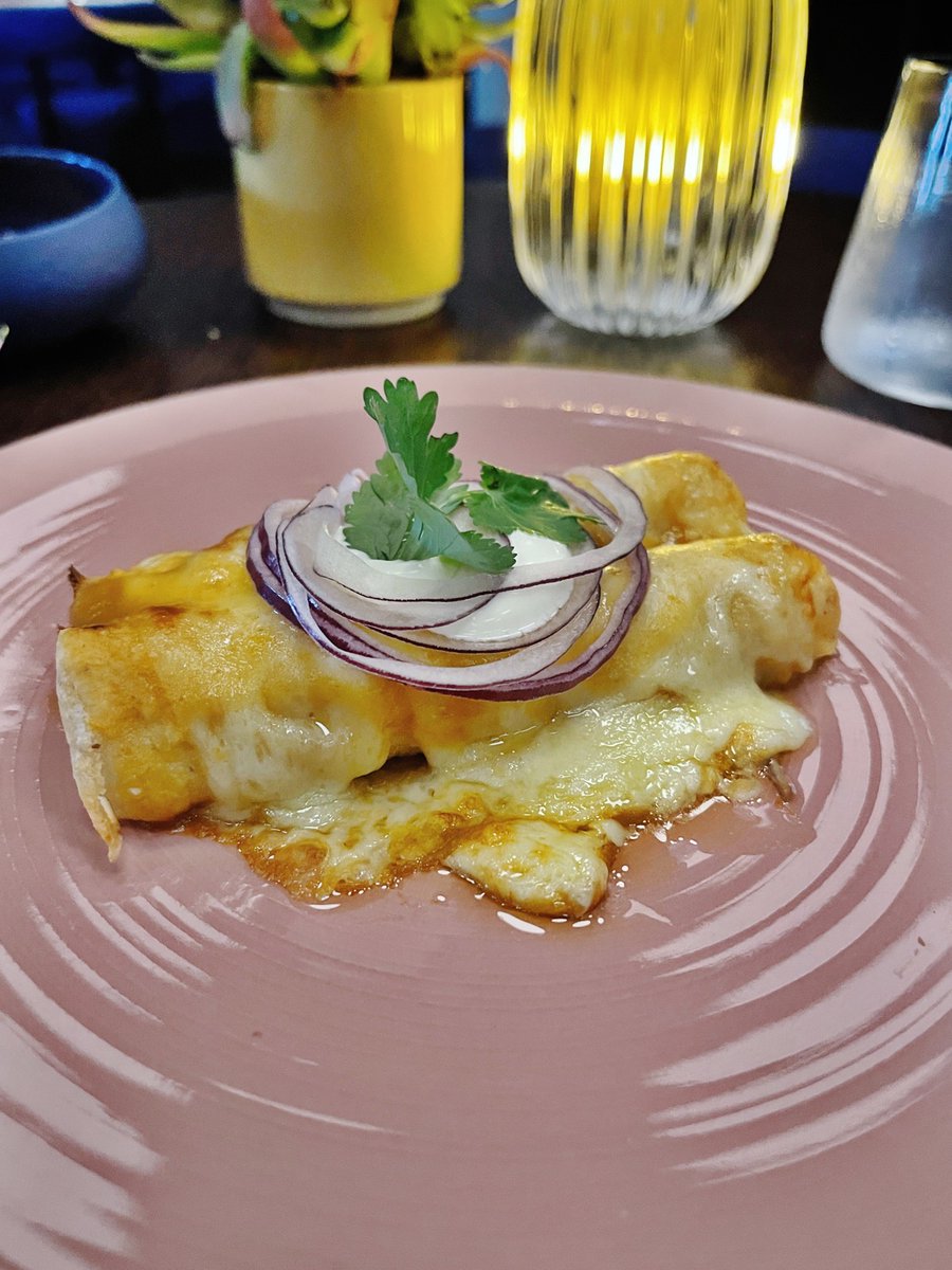 n0cruisecontrol's tweet photo. I can not wait to eat in Pink Agave, my favourite @VirginVoyages Ladyship restaurant! Looking forward to introducing Mr NCC to the fabulous Mexican food! #virginvoyages #pinkagave #cruisevlogger https://t.co/pkVlK4OjRt