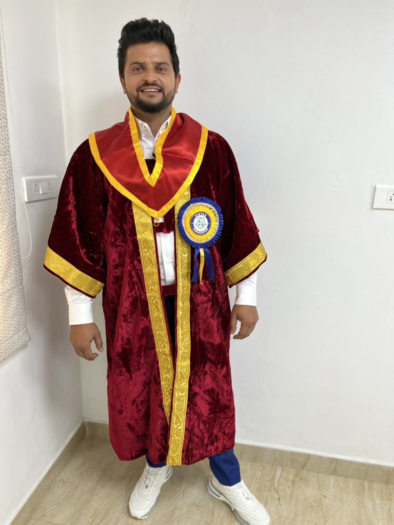 ImRaina's tweet photo. I am humbled to receive this honour from the outstanding institution VELS Institute of Science &amp; technology &amp; Advanced Studies @VelsVistas @IshariKGanesh Sir. I am moved by all the love &amp; thank you from the bottom of my heart. Chennai is home &amp; it has a special place for me ❤️✨ https://t.co/bZenkMwid8