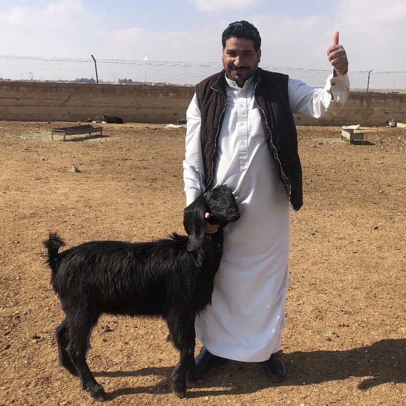 blkk3888's tweet photo. @Mediavenir Encore les memes n'est ce pas?🤣👳🏿‍♀️👉👌🐐 https://t.co/DfXx0RG9kJ