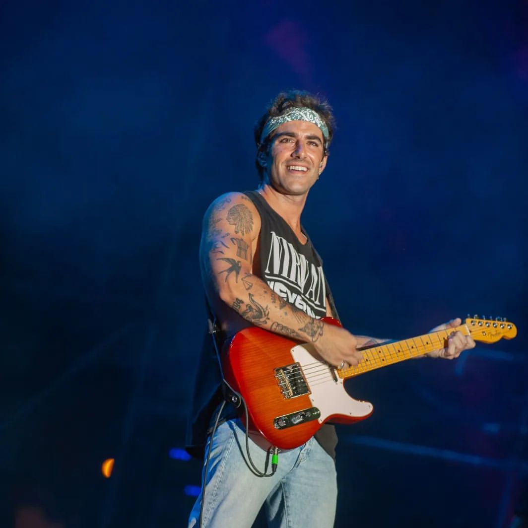 AlvaritoWeb_'s tweet photo. Anoche Álvaro actuó en el @tiopepefestival 

Si quereis ver algunos videos pasaros por nuestras historias destacadas de IG

#AlvaroDeLuna #AlvaritoDeLuna https://t.co/CF7LzMk1KC