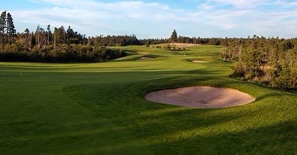 The Osprey is our par-72 championship golf course offering challenges and opportunities for all golfers.

Black Duck is par-62, made up of quality par 3’s and 4’s that test all parts of your game.

Experience both courses by booking your tee time at clovelly.ca! ⛳️