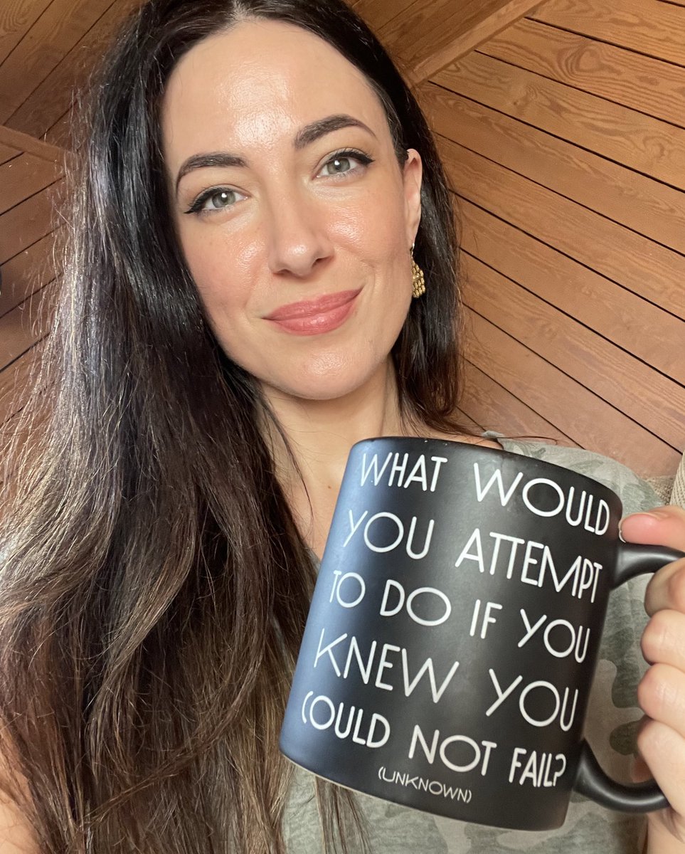 katebomb's tweet photo. What would you do? 🤩🚀 https://t.co/zIvAtjAoGe