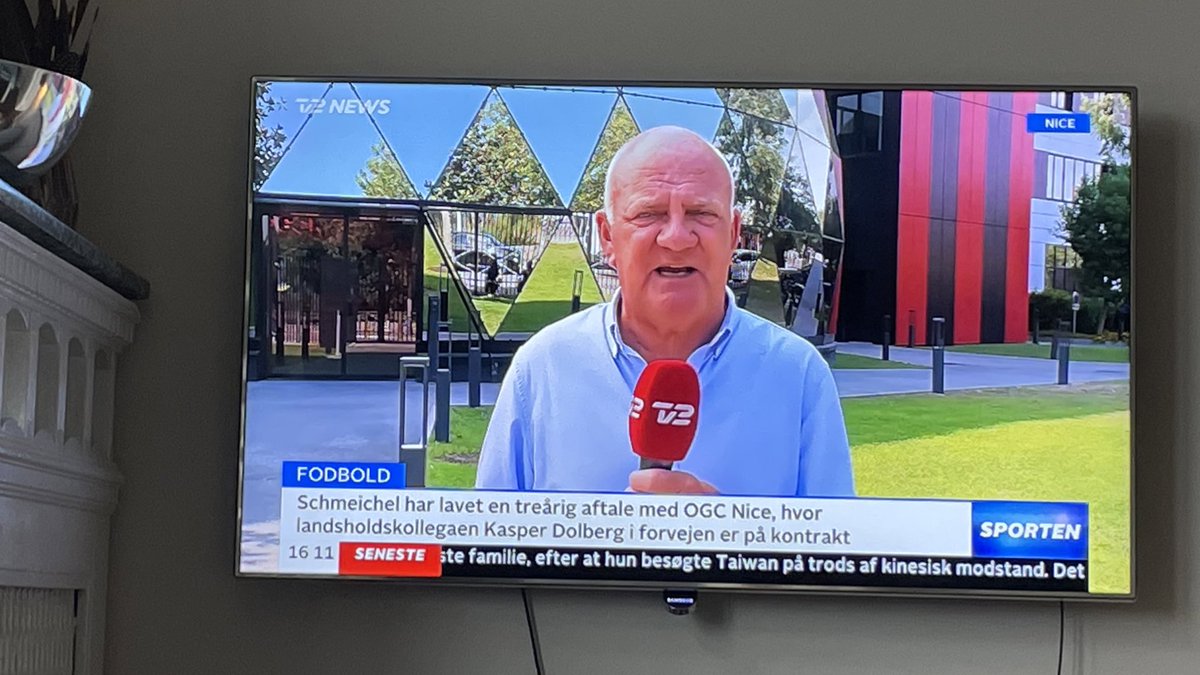 Er det Matador? spørger barnet på næsten 3 år. Hvad sker der for hendes reference! #news versus #matador