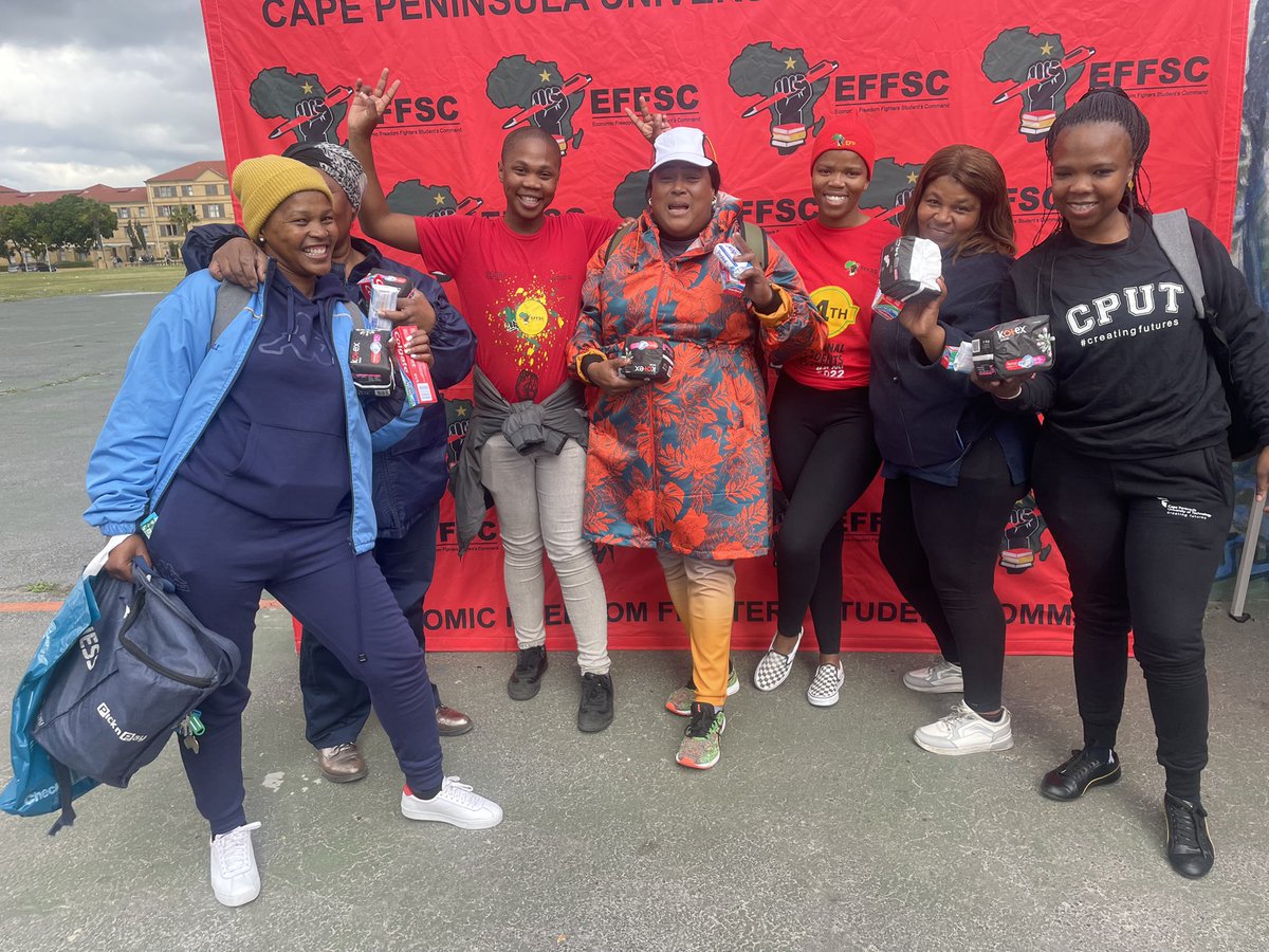 effsccputblv's tweet photo. ♦️In Pictures Below♦️

The EFFSC of CPUT Bellville Campus distributing dignity packs as a part of its Red Friday and recruitment.

As per resolutions of the 4th NSA, Sanitary Towels must be free for all students where branches of the EFFSC exist.

#StudentWarsAreCommunityWars https://t.co/qsKYuXuoos