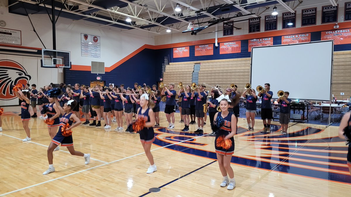 Thank you for teaching us the fight song!  <a href="/OlatheEastCheer/">Olathe East Cheer</a> <a href="/OlatheEastBands/">OE Bands</a> <a href="/HawkNationOE/">Hawk Nation</a> <a href="/OlatheEastHawks/">Olathe East High School</a> #oebettertogether