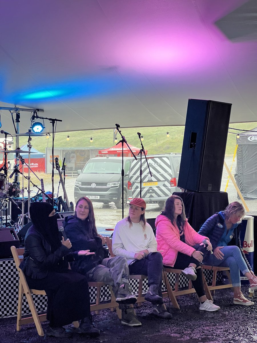 amiraaaa_p's tweet photo. And this happened we learnt how to ride a motorbike, and it was epic ! Thank you Camp Vc for having us , it was so lovely speaking to you all. #campvc #motorbike https://t.co/SrcET3HFWD