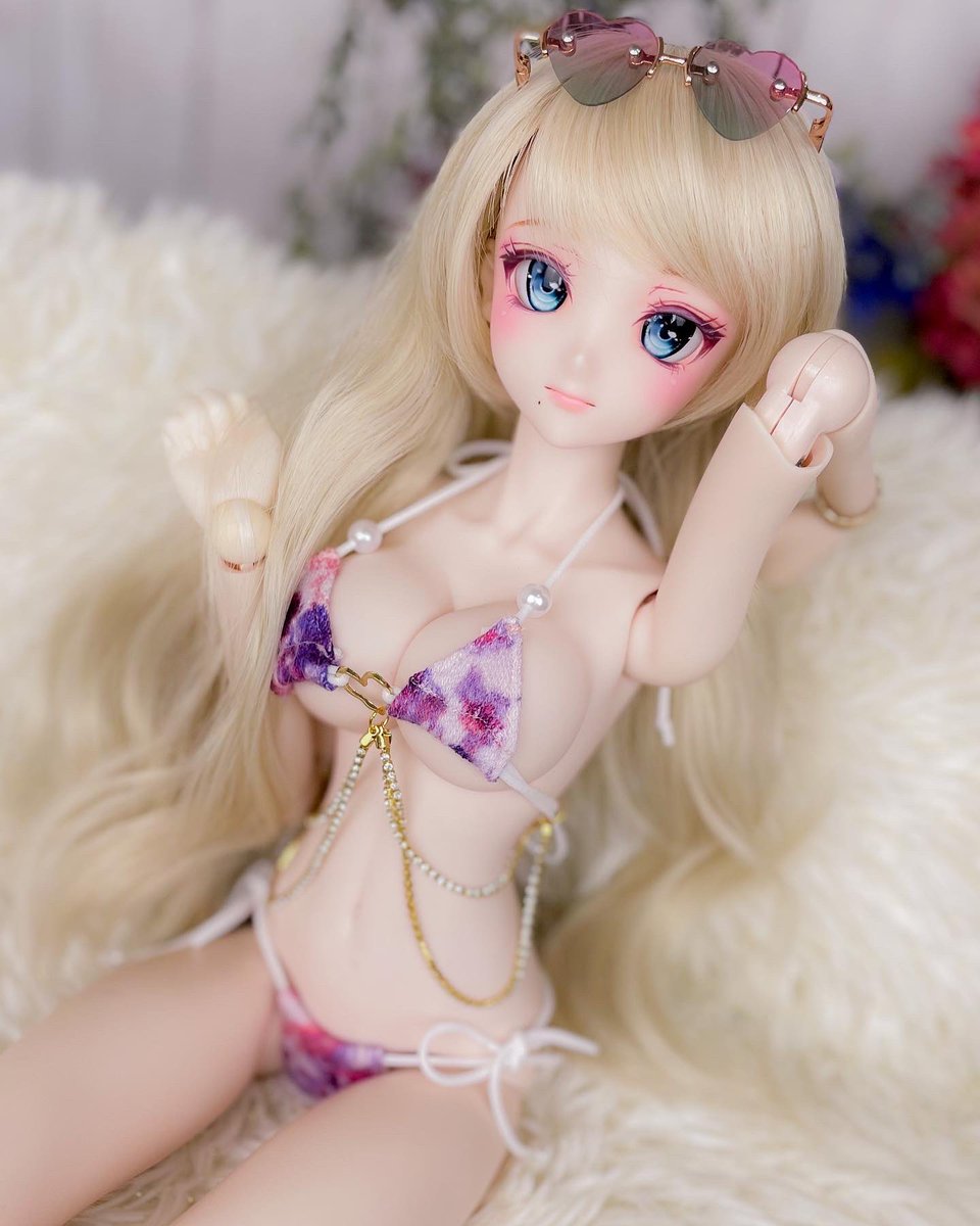 rl_doll's tweet photo. ヤフオクに09カスタムヘッド+レジンアイ+ビキニのセットを出品しました🌻

https://t.co/CPYXOji9Bb

日曜日の夜に終了です🌙

ほくろお姉さんズです👯‍♀️🫶💓
カスタムヘッド、すごく難しいけどめちゃくちゃ楽しいです🤭

#RoseLapin https://t.co/qUoXUAh8nu