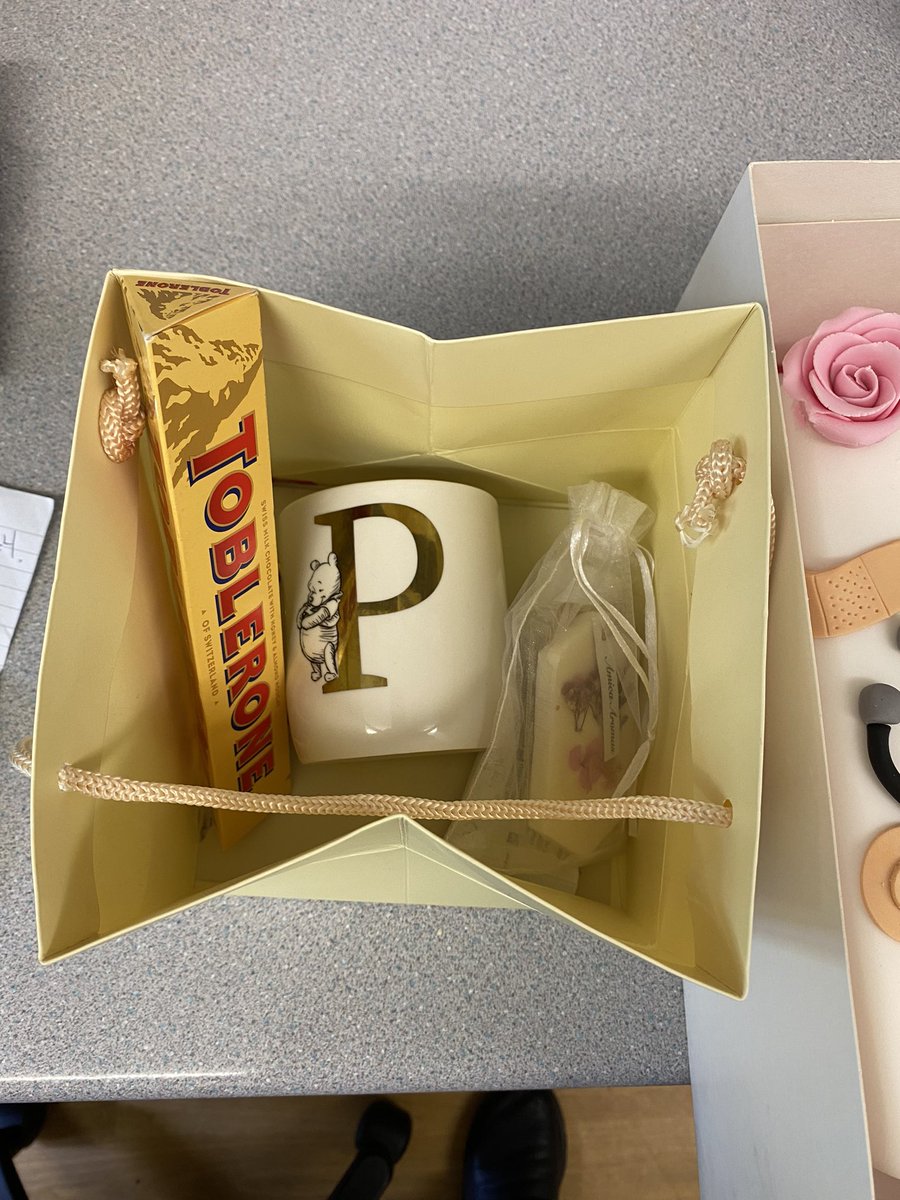 Amazing gift from our student nurse Henrietta. So thoughtful, thank you so much 🥰 #teamrosewood <a href="/rmnursepoppy/">Poppy RMN</a> @HannahYarwoodOT <a href="/kellybot2/">kelly bolton</a> <a href="/PanterSara/">Sara Panter</a> <a href="/PennineCareNHS/">Pennine Care NHS FT</a>