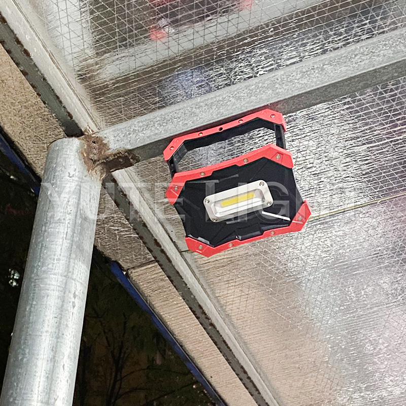yutelight's tweet image. The #10W #portableworklight is one of #topsale #worklights. It has a stand allowing 360-degree rotation of #light. With 2 pieces of #N50magnets at the bottom of the stand, the light can be used anyplace with steel. More: yutelight.com. Inquiry us at info@yutelight.com