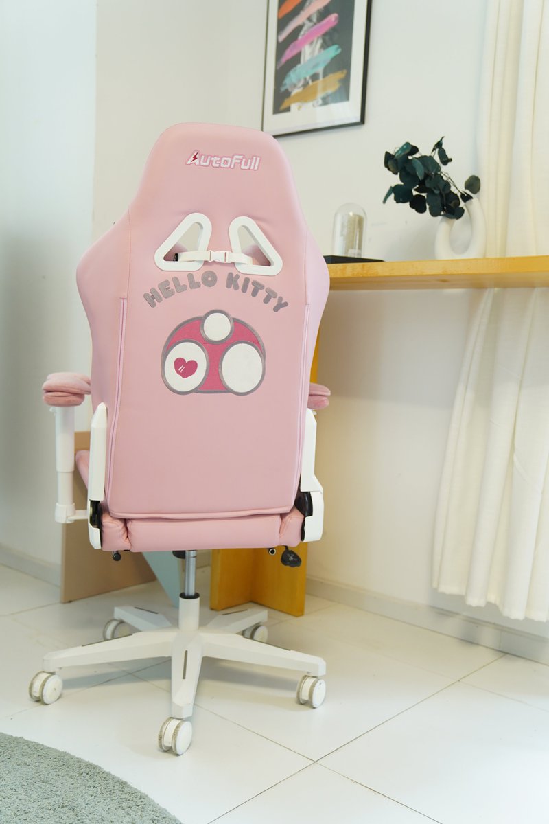 AutoFullGlobal's tweet image. Not only is AutoFull Hello Kitty Chair suitable for cute rooms, but it is also not awkward to put her in a warm style.
See more details in bio.

#autofull #autofullhellokittychair #hellokitty #sanrio