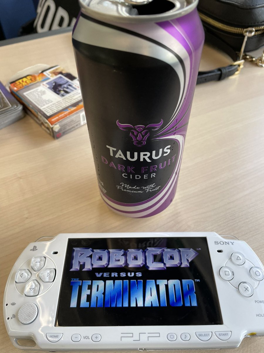 RetroSega81's tweet photo. Best way to travel on the train - a bevy and some Robocop vs Terminator on the Mega Drive 👍🏻 #retrosega81 #streamnation #liverpoolbound https://t.co/29BAgOgjP0