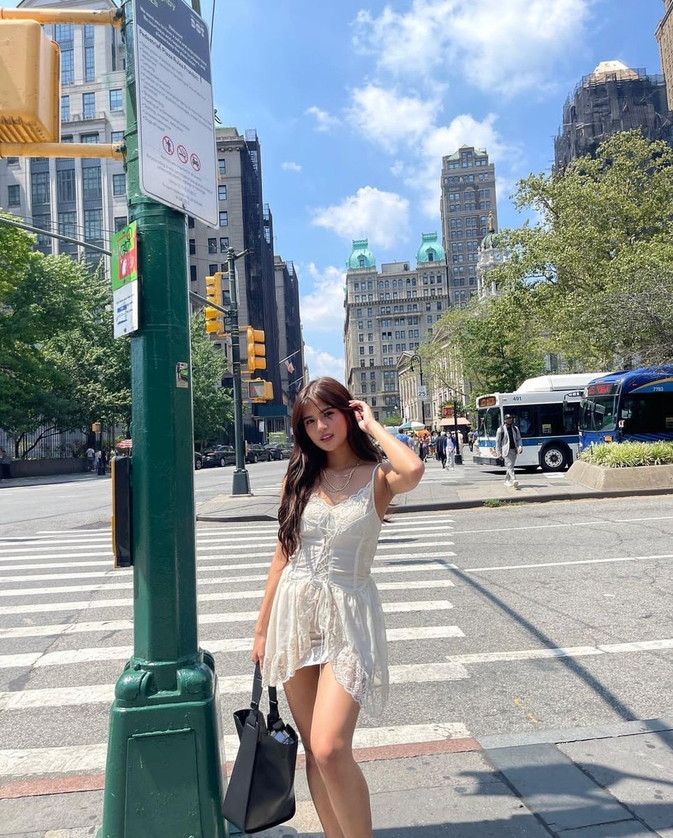 Maris_BBH's tweet photo. Sooo beautiful!

#MarisRacal @MissMarisRacal https://t.co/wxEdgsCKp8